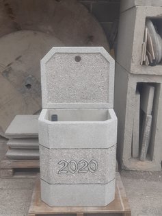 Betonwerk Sprenger Brunnen aus Beton 2
