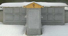 Betonwerk Sprenger Urnenwand aus Beton 2