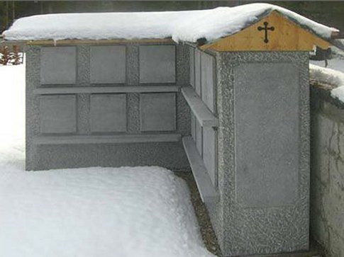 Betonwerk Sprenger Urnenwände aus Beton 2