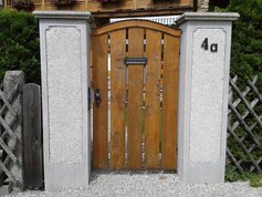 Betonwerk Sprenger Zaunsäulen aus Beton 3