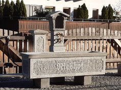 Betonwerk Sprenger Wassertröge aus Beton 6